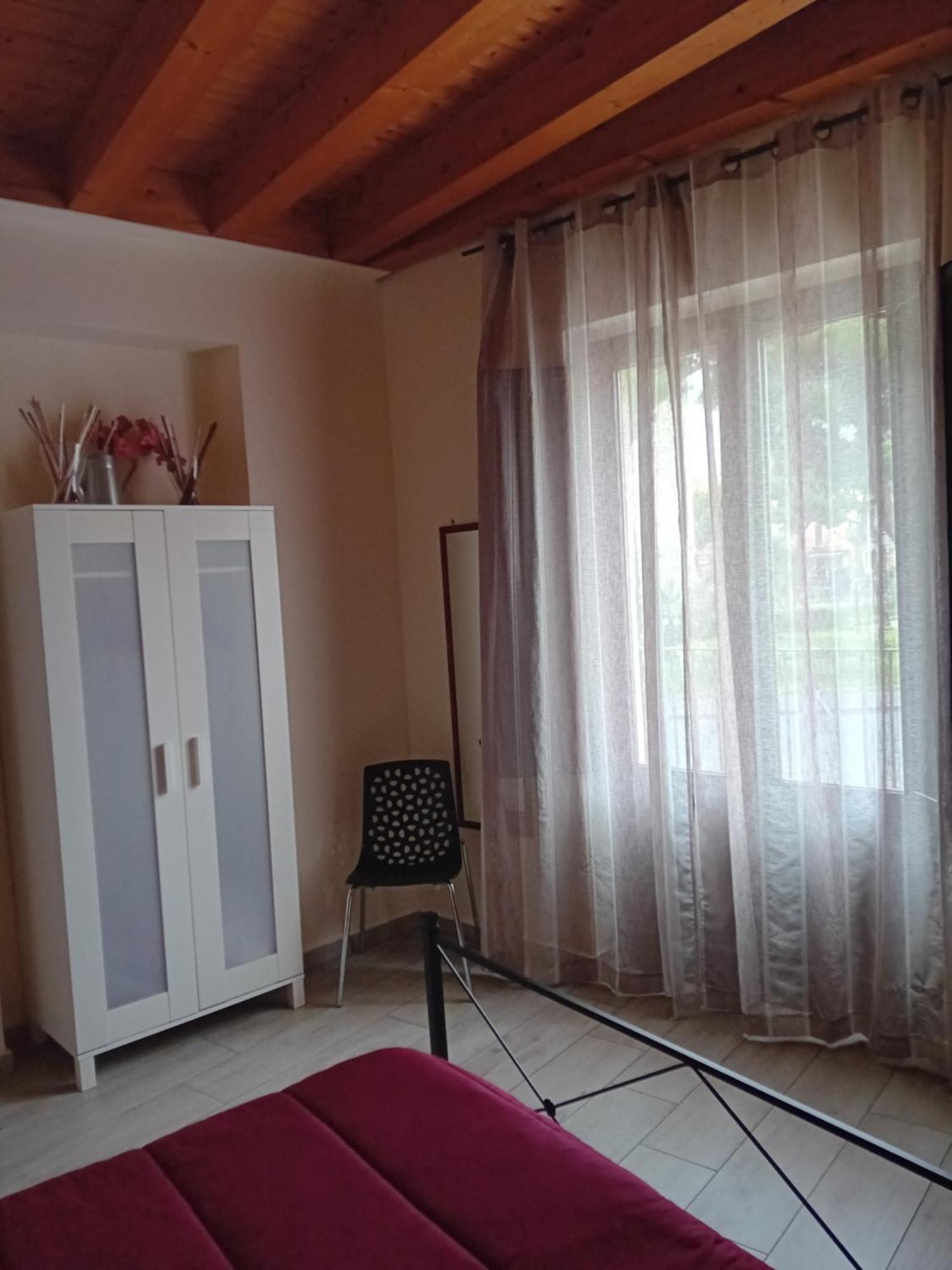 3A Room Catánia Buitenkant foto